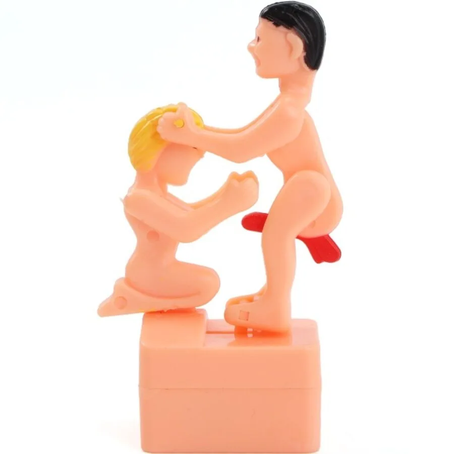 Poupées blagues position sexuelle félation avec string